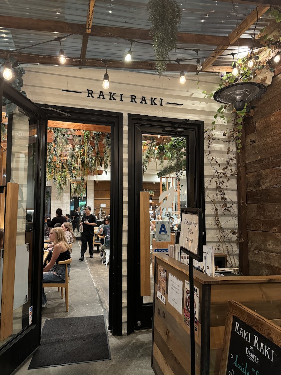 Rakiraki Ramen & Tsukemen